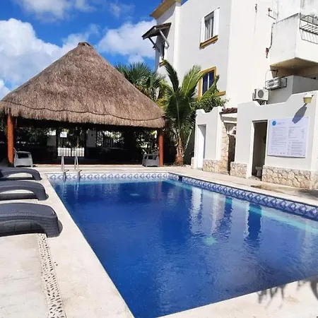 Apartamento en Fraccionamiento Privado 6 personas con piscina cerca de la Playa