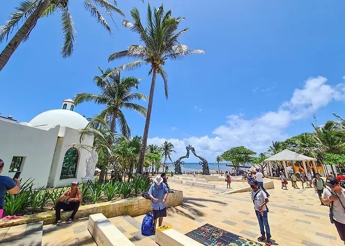 Apartment En Fraccionamiento Privado 6 Personas 5 Camas Con Piscina Cerca De La Playa Playa del Carmen
