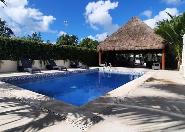En Fraccionamiento Privado 6 Personas 5 Camas Con Piscina Cerca De La Playa *